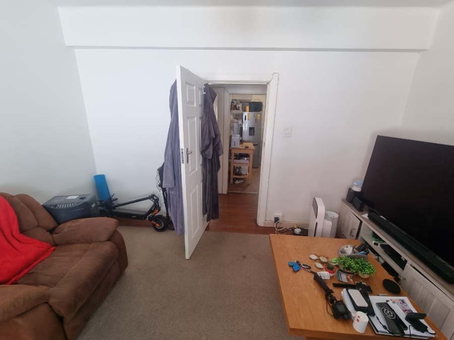 To Let 1 Bedroom Property for Rent in Gardens Western Cape